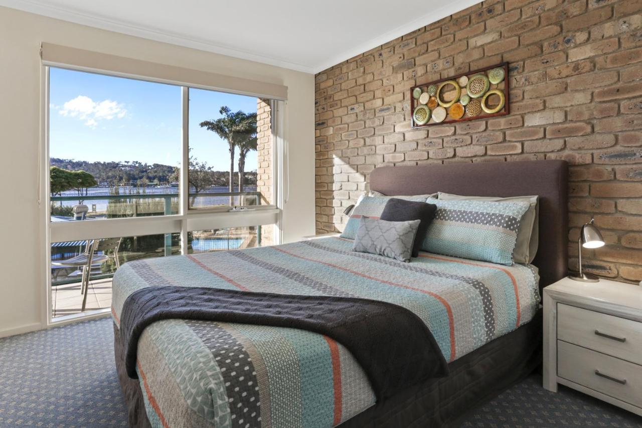 The Retreat Lakeside Merimbula Extérieur photo
