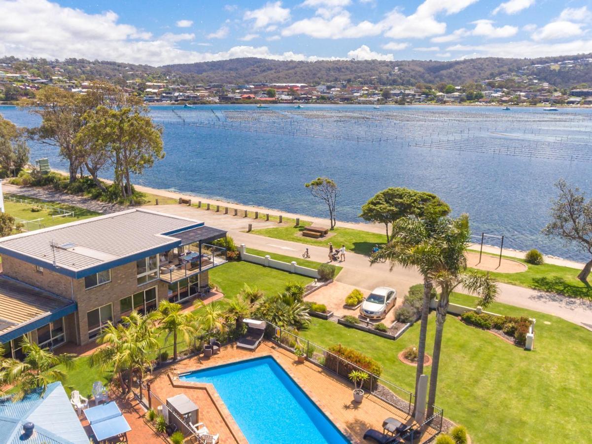 The Retreat Lakeside Merimbula Extérieur photo