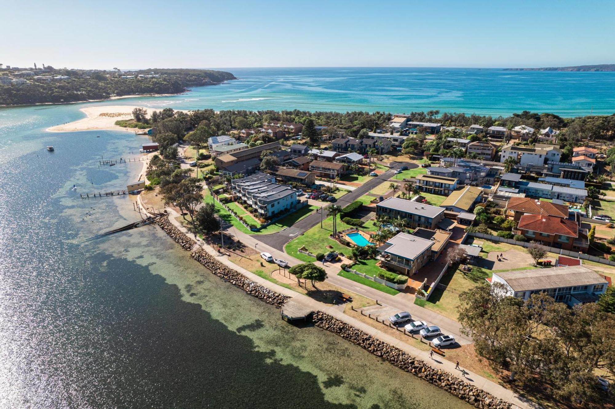 The Retreat Lakeside Merimbula Extérieur photo