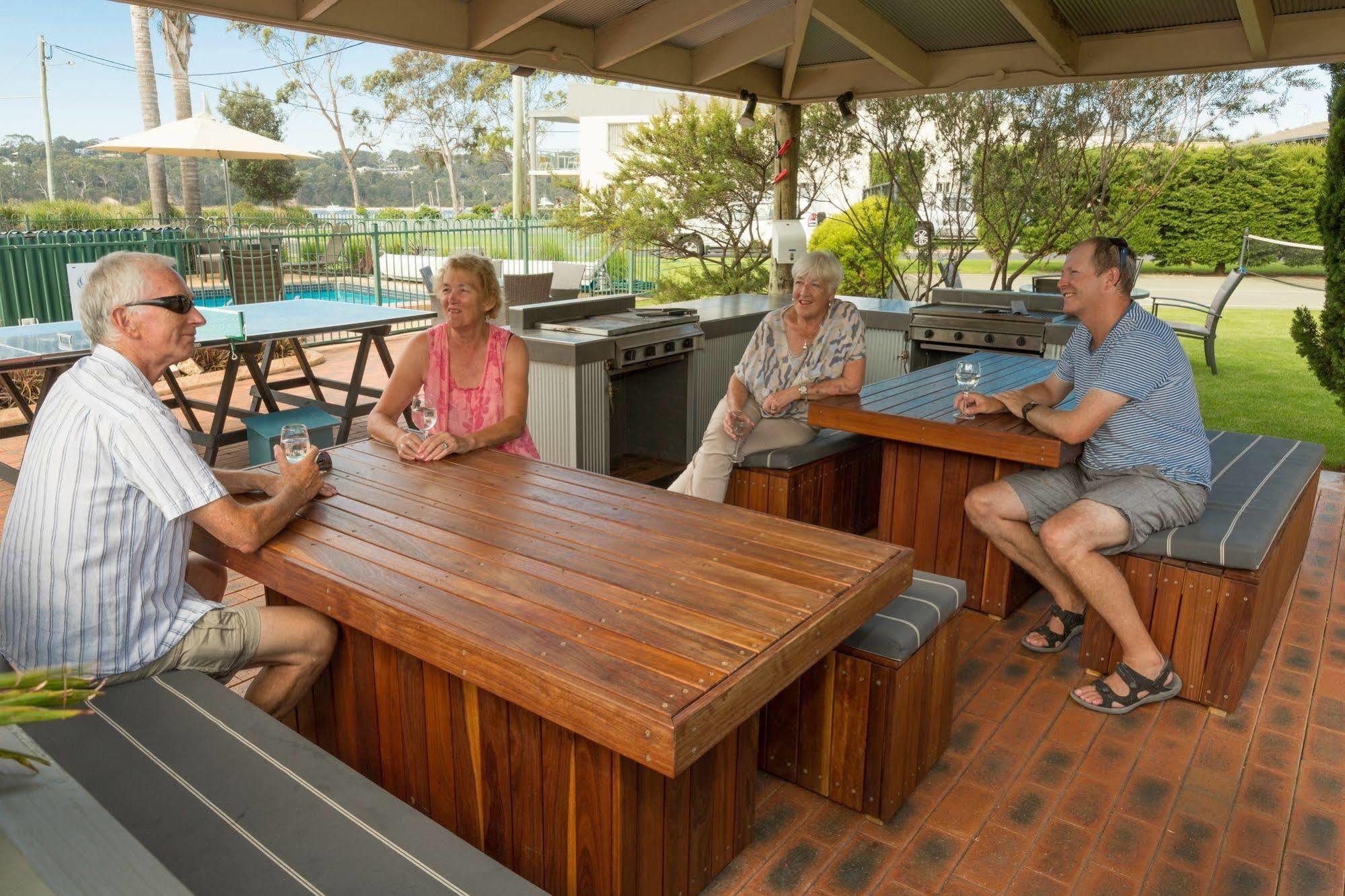 The Retreat Lakeside Merimbula Extérieur photo