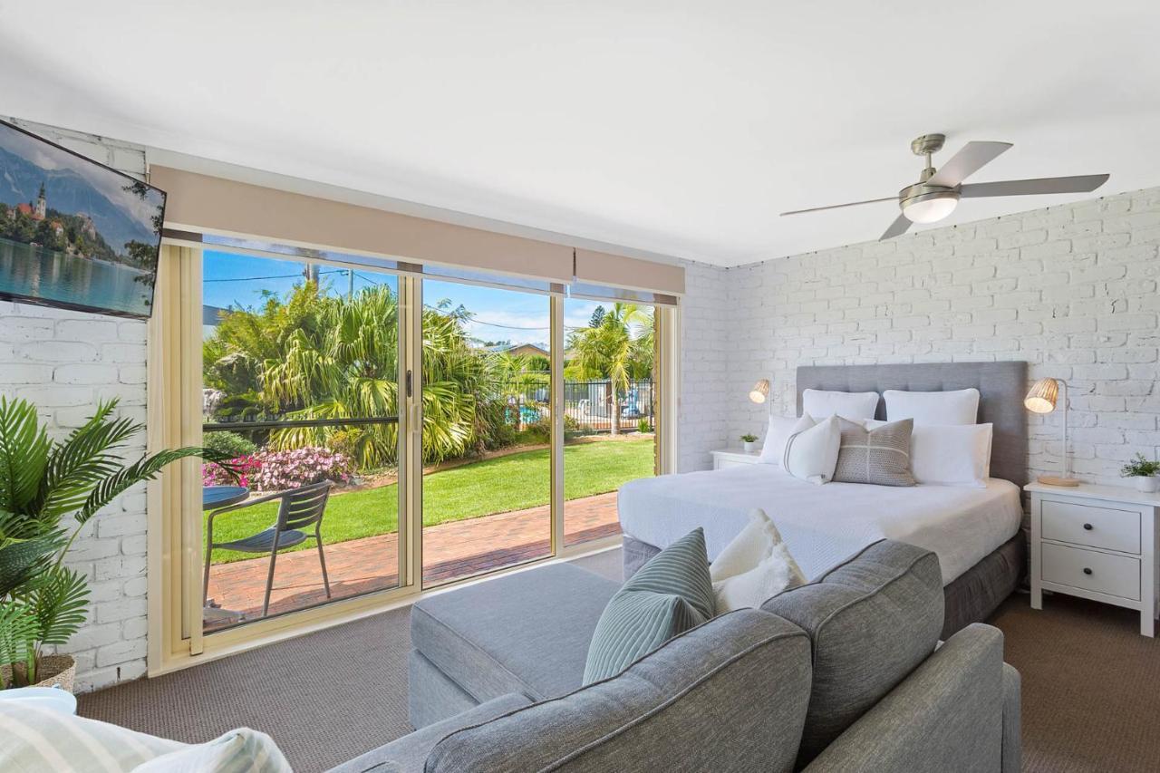The Retreat Lakeside Merimbula Extérieur photo